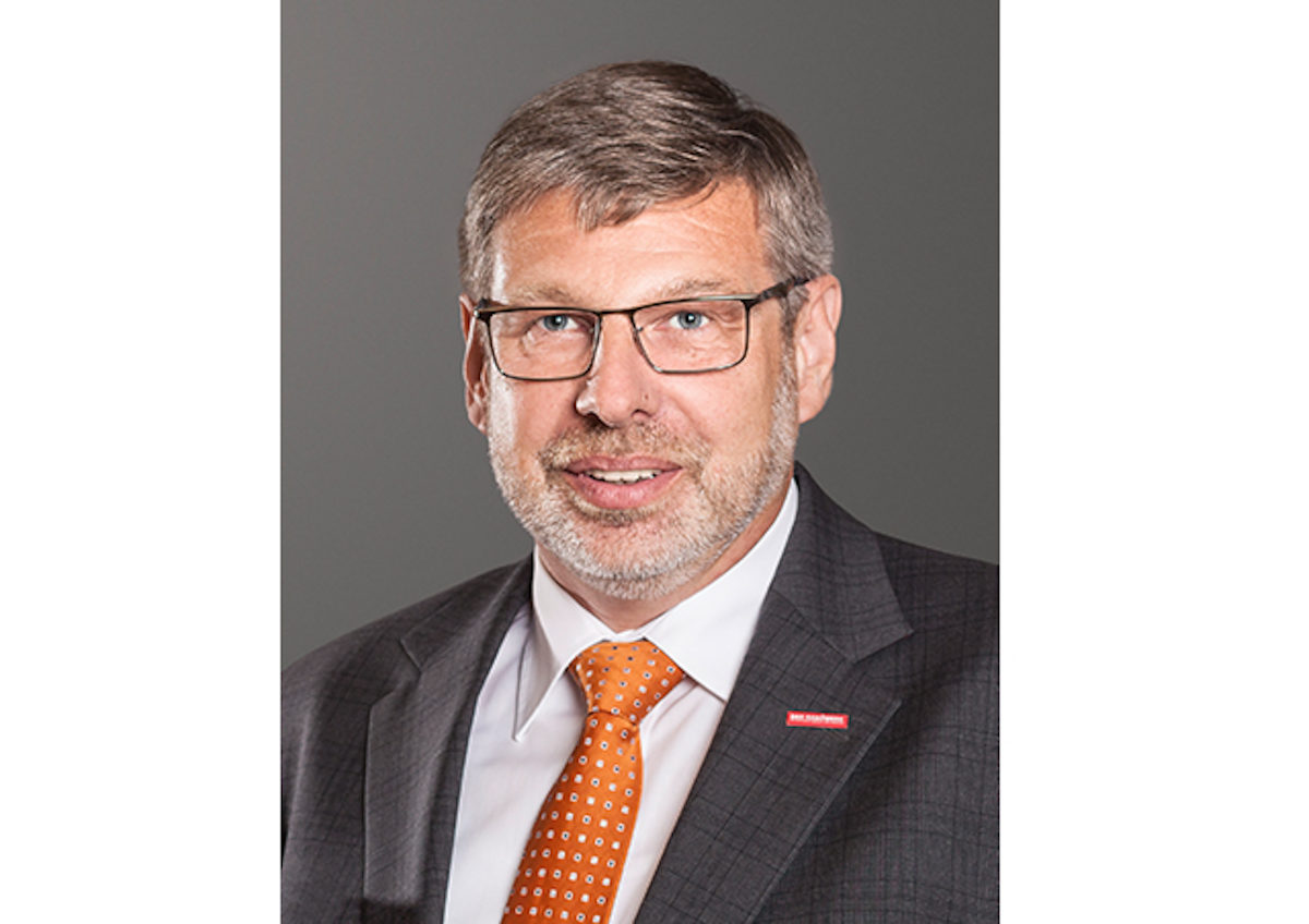 Präsident Delfino Roman