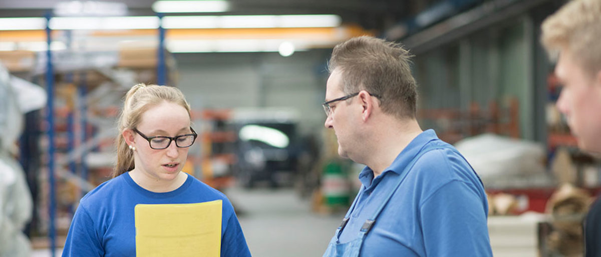 Ausbildungsberatung Ausbildung Ausbildungsberatung Ausbildung Schlagwort(e): Ausbildung, Ausbildungsberatung, Auszublindende, Auszubildender, Konfliktlösung, Konfliktberatung, Beratung, Werkstatt