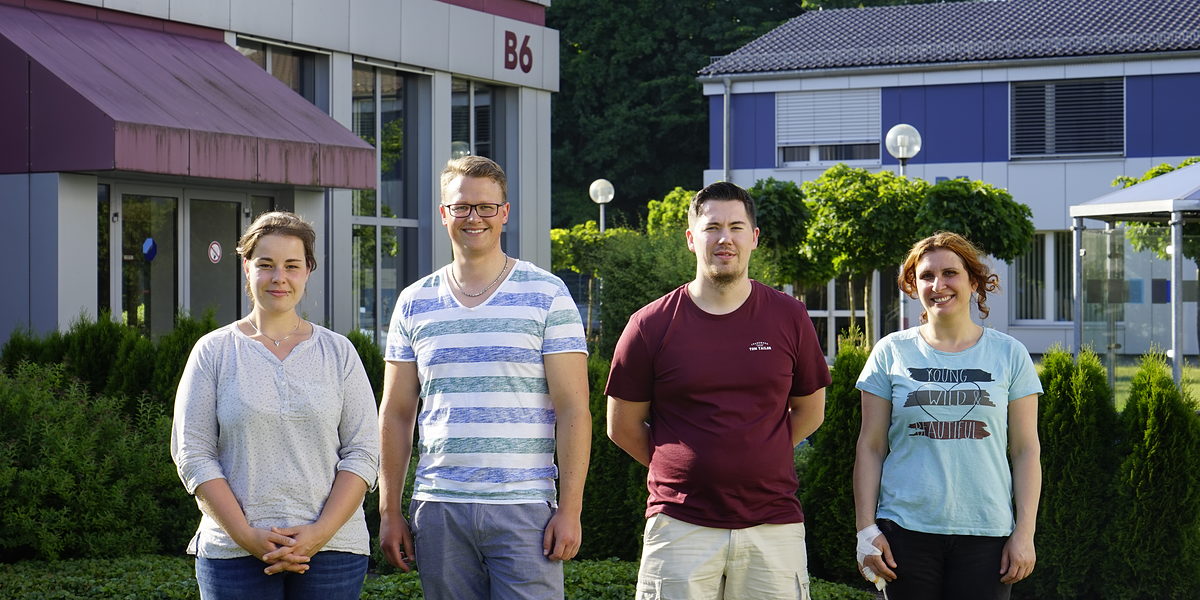 Kleine Gruppen, intensive Betreuung: Vier der insgesamt sechs Kursteilnehmer des aktuellen berufsbegleitenden Kurses zum geprüften Betriebswirt (HwO) Kleine Gruppen, intensive Betreuung: Vier der insgesamt sechs Kursteilnehmer des aktuellen berufsbegleitenden Kurses zum geprüften Betriebswirt (HwO)