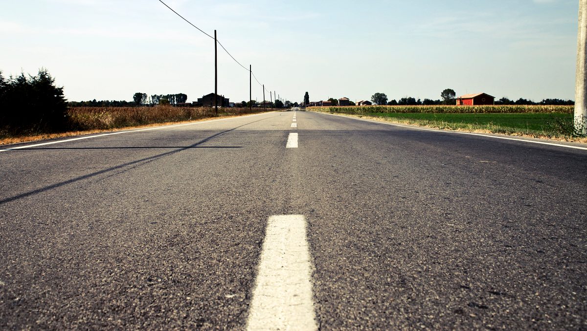 asphalt-blacktop-countryside-930687