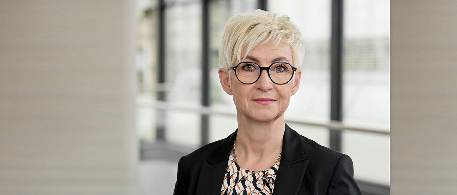 Manuela Härtelt-Dören